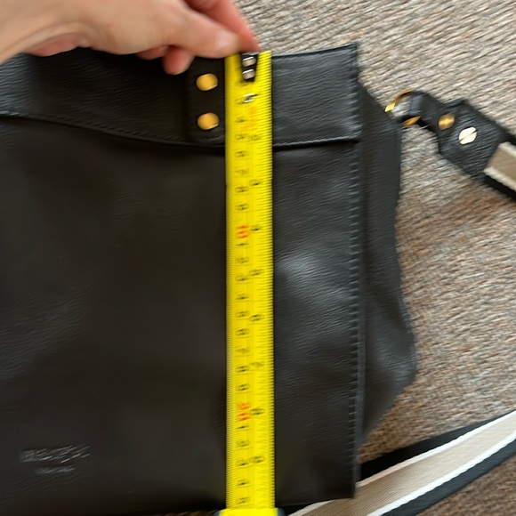 margot New York buttery soft leather bag - Picture 9 of 10